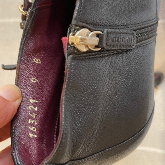 Gucci Authentic Black Leather Pointed-toe Booties - Picture 4 of 4